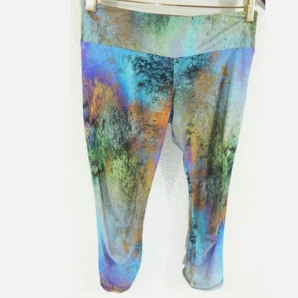 Onzie Yellowstone Crop Multicolor Leggings - Picture 1 of 5